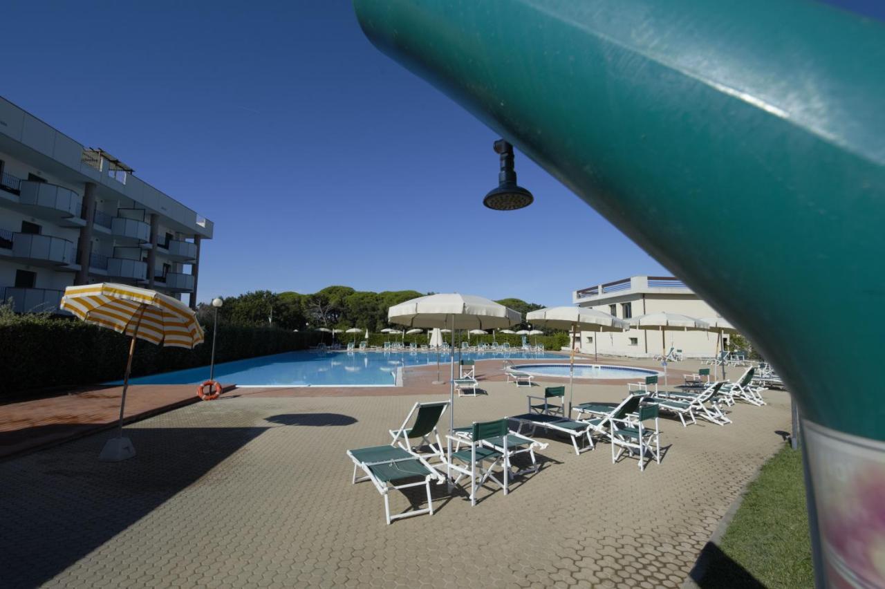 Апарт отель Le Residenze Di Santa Costanza - Mirto/Corbezzolo Сан-Винченцо Экстерьер фото
